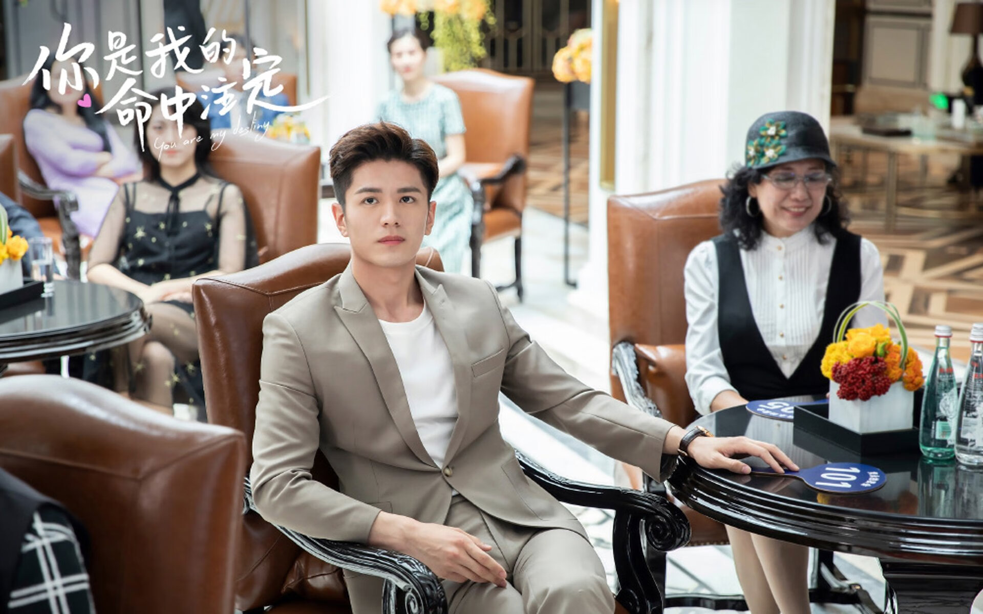 爱游戏官方-《2025年全球电竞市场规模预计突破60亿美元》，全球电竞 规模