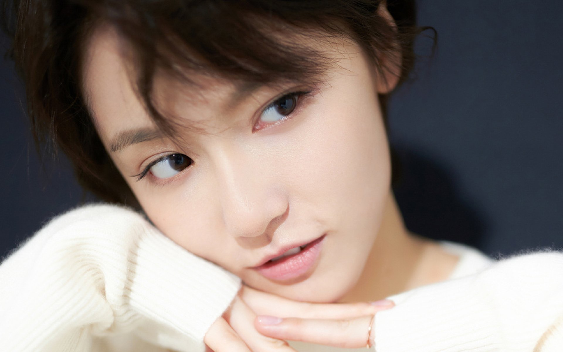 台球比赛现场表演精彩纷呈，观众久久不愿离去，台球比赛简单规则