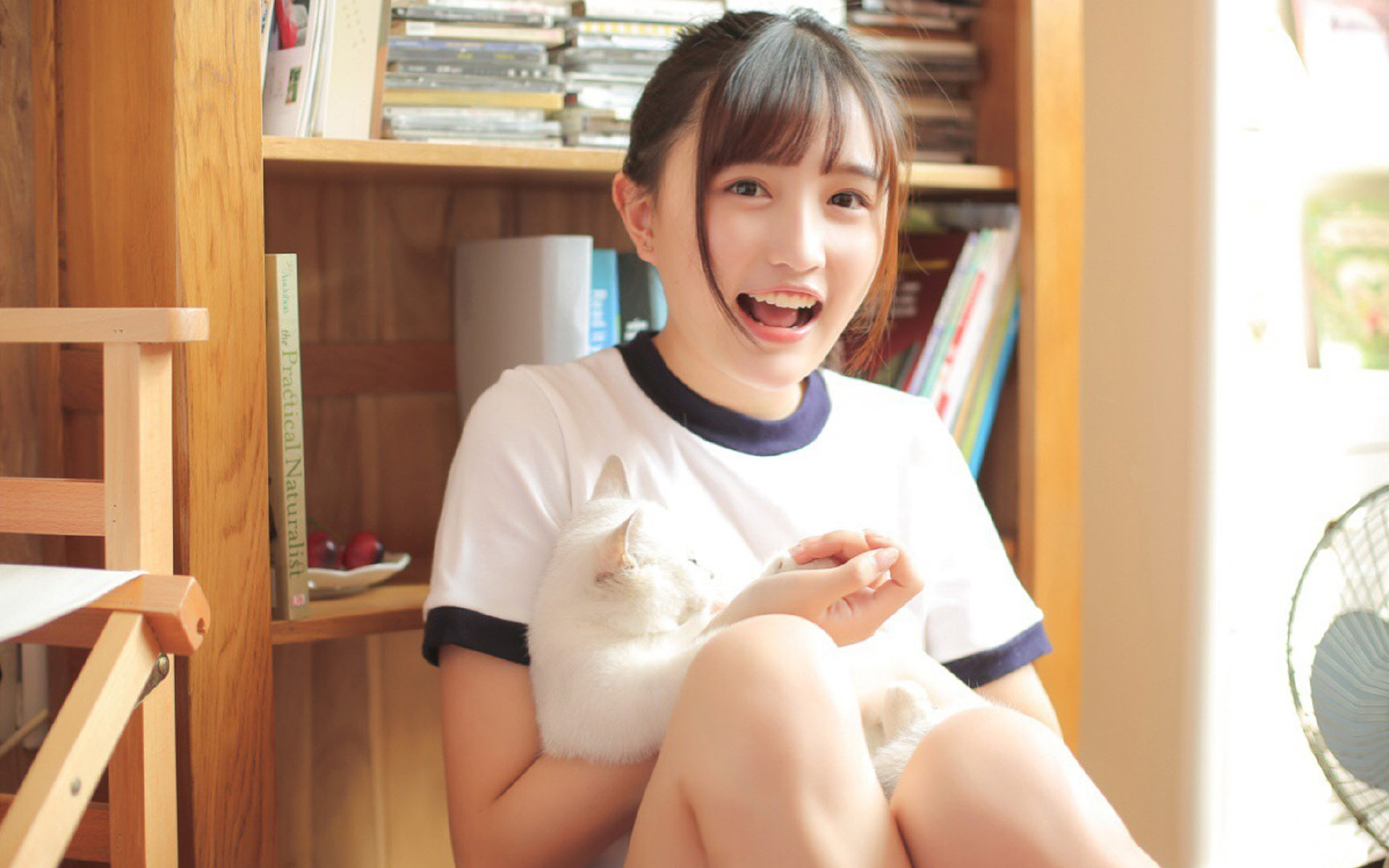 英超:曼城客场2-1逆转利物浦,争冠战线再起波澜,2019年英超曼城vs利物浦2比1