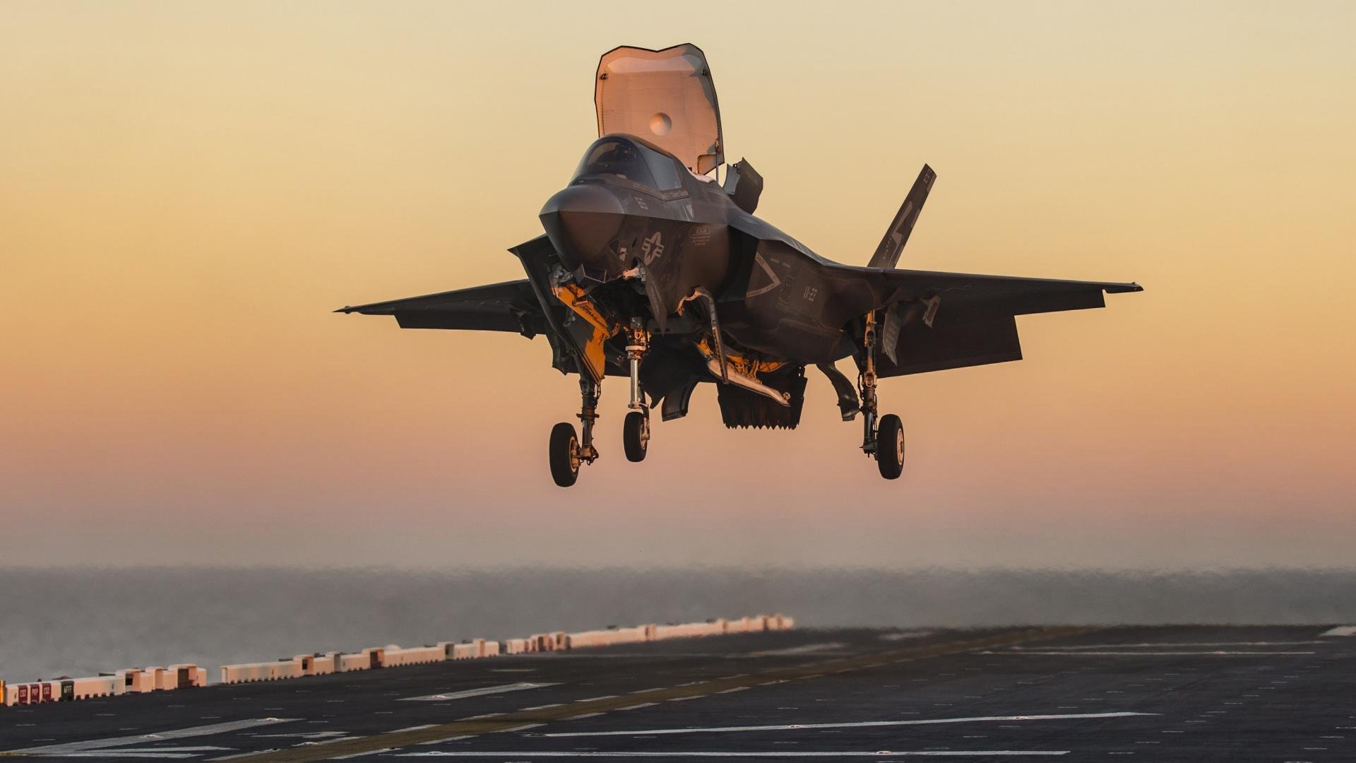 中国足球职业联赛规范外援注册审批流程，足球外援限制