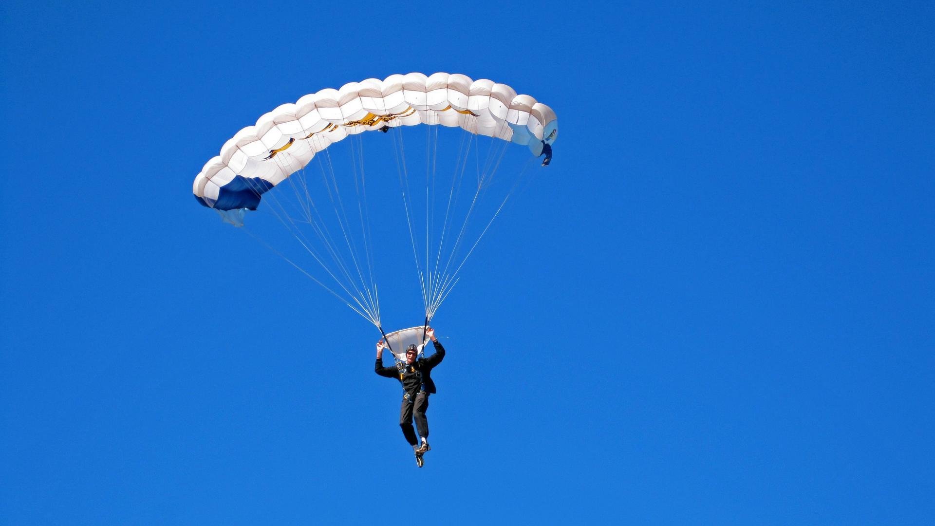 爱游戏体育平台-新加坡队的团队协作：如何在国际乒联混合团体世界杯中发挥集体优势